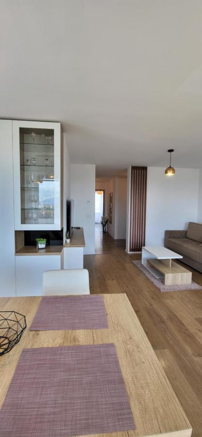 Luxury Panorama Apartament,Coresi Brașov Exterior foto